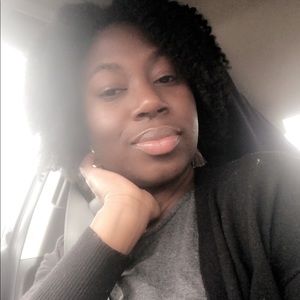 Meet your Posher, Taija